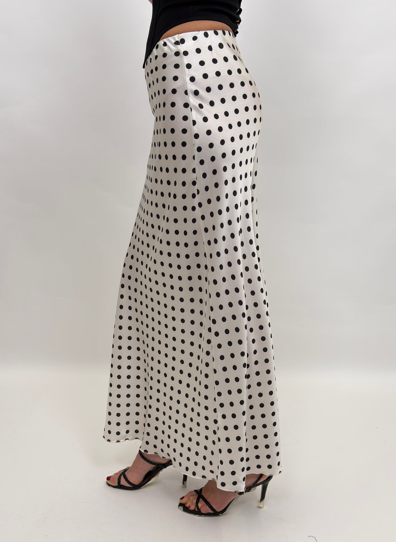 Gonna - Lady Pois Bianco