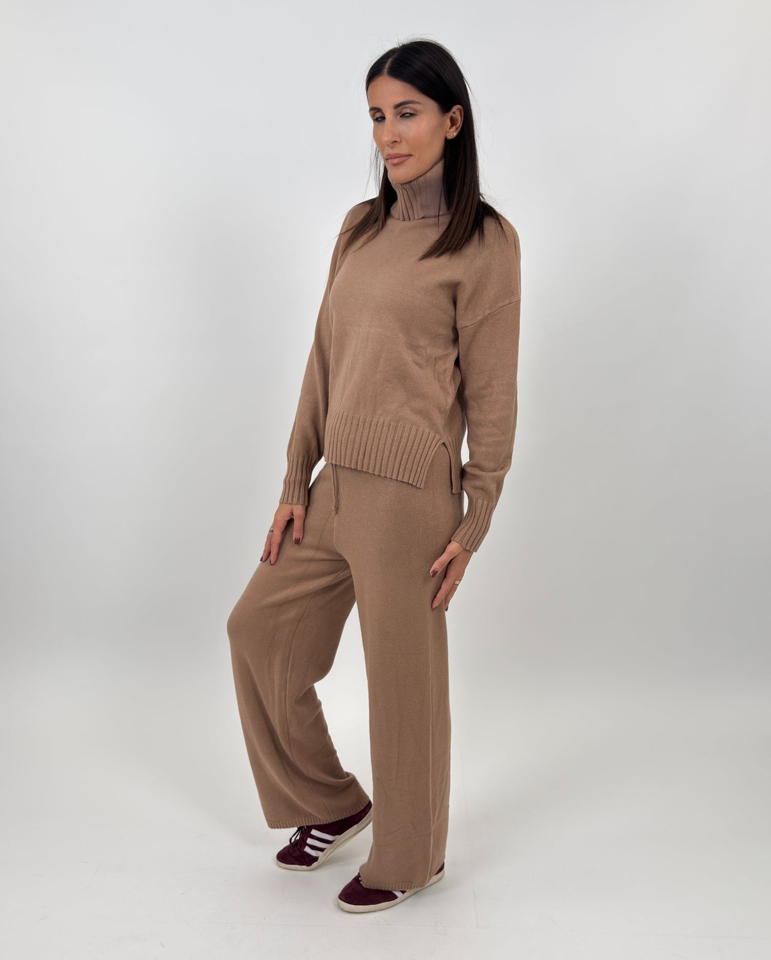 Cordset - Sally Camel